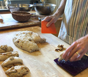 Dividing fougasse